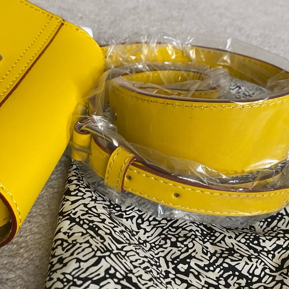 Authentic New NWT Rebecca Minkoff Skylar crossbody studded bag - Picture 9 of 9